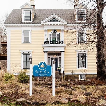 Heritage Quay Bed & Breakfast ピクトゥー エクステリア 写真