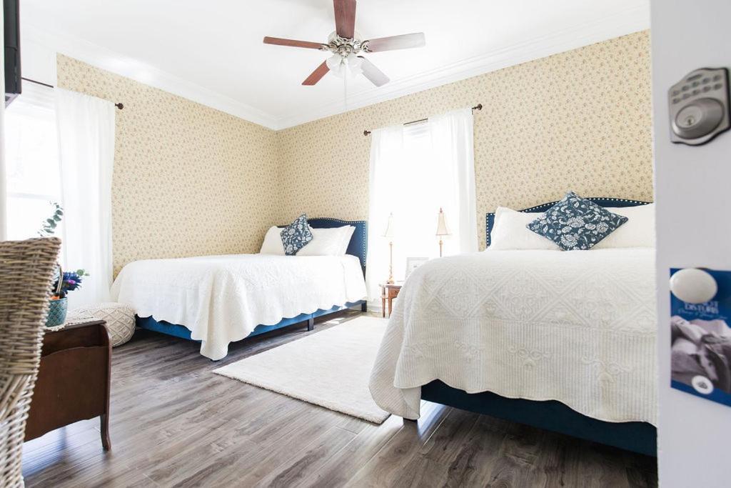 Heritage Quay Bed & Breakfast ピクトゥー エクステリア 写真