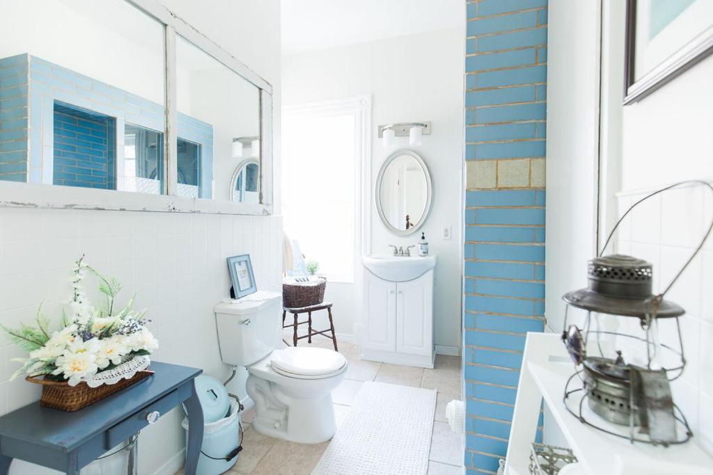 Heritage Quay Bed & Breakfast ピクトゥー エクステリア 写真