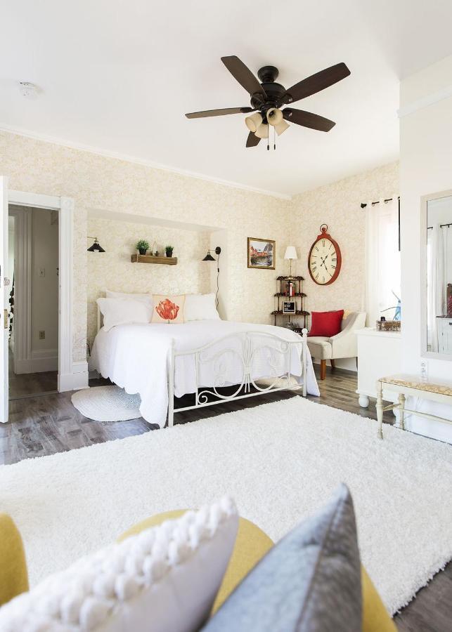 Heritage Quay Bed & Breakfast ピクトゥー エクステリア 写真