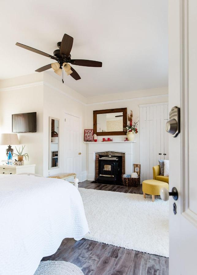 Heritage Quay Bed & Breakfast ピクトゥー エクステリア 写真