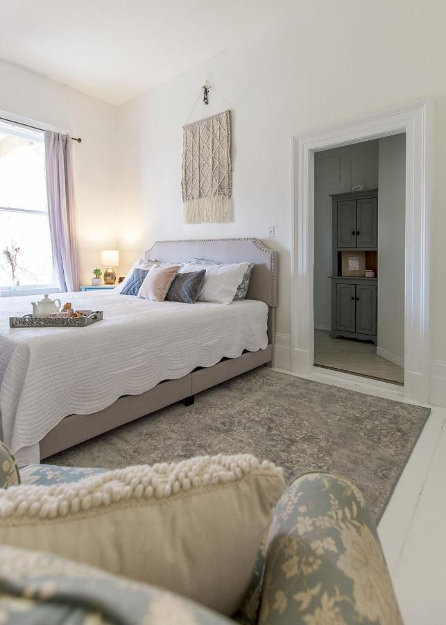 Heritage Quay Bed & Breakfast ピクトゥー エクステリア 写真